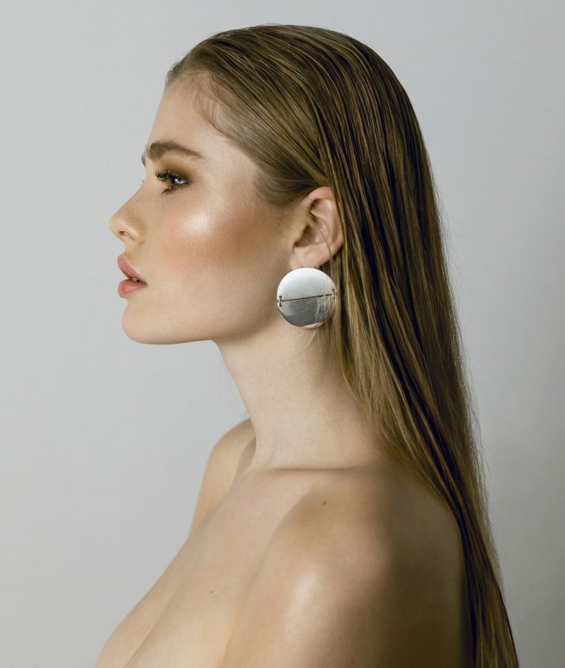 sleek hair pure Make-up Modelbild